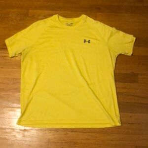 Under Armour yellow heat gear tee